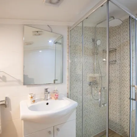 Apartamento Anna-potkrovlje *